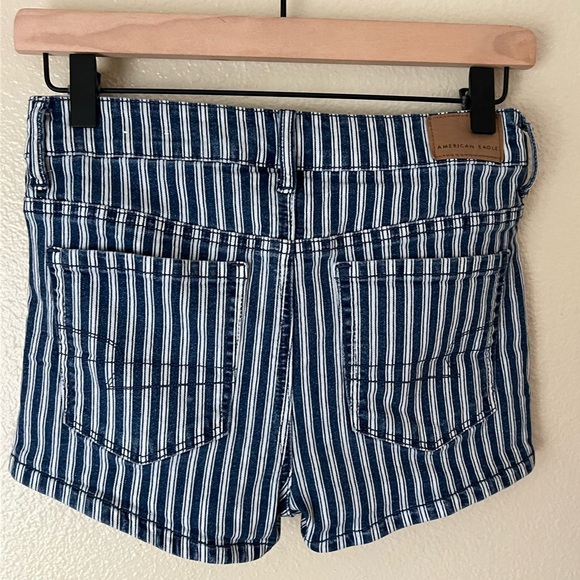 ❇️AEO Shorts 2 for $22 ❇️ - Picture 5 of 7